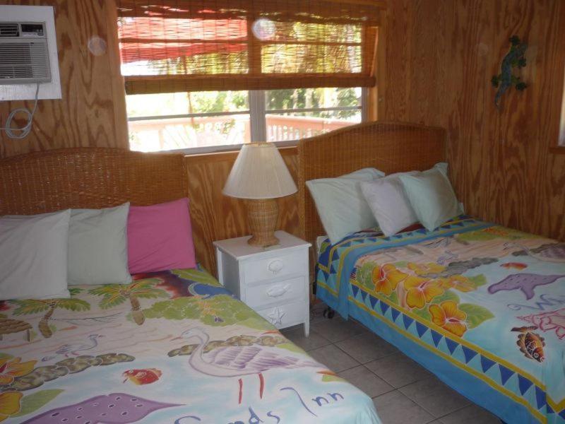 מרתון White Sands Inn מראה חיצוני תמונה