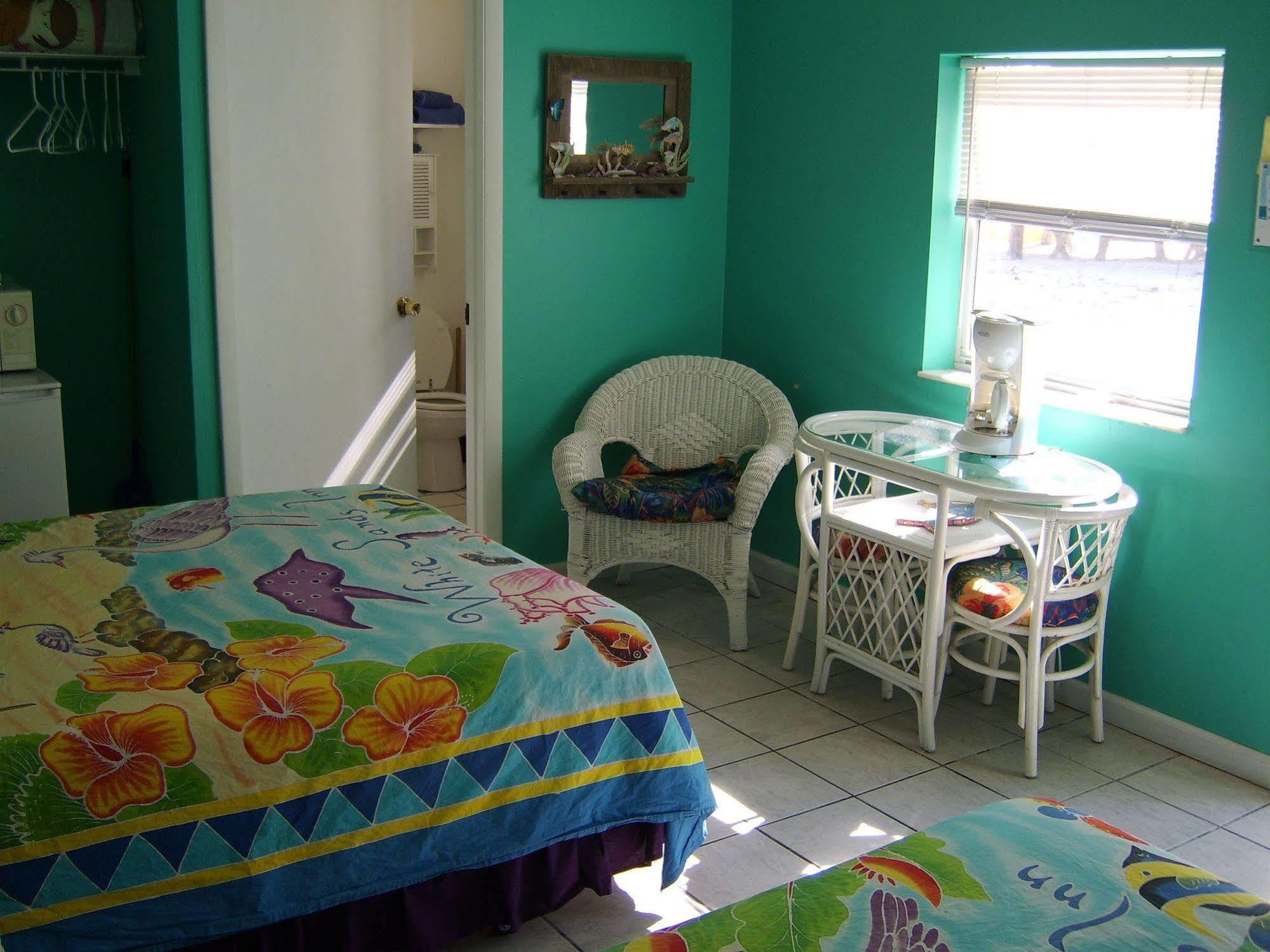 מרתון White Sands Inn מראה חיצוני תמונה